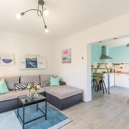 Pearl Of Kvarner , Abbázia