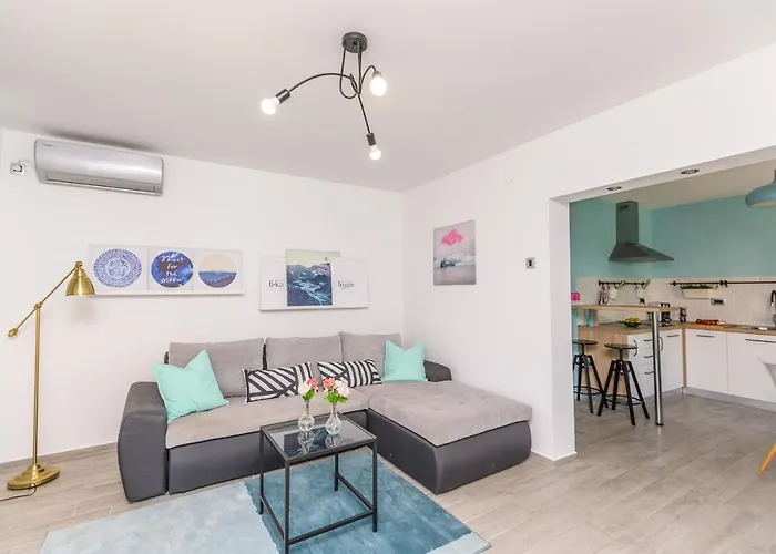 Pearl Of Kvarner , * Opatija